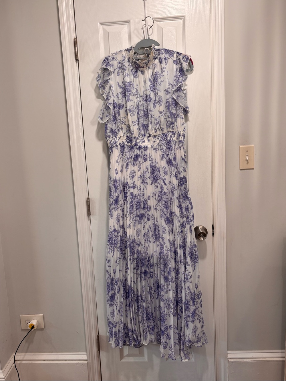 🩵🔵MELLODAY Blue Floral Ruffle-Shoulder Maxi Dress - Picture 2 of 9